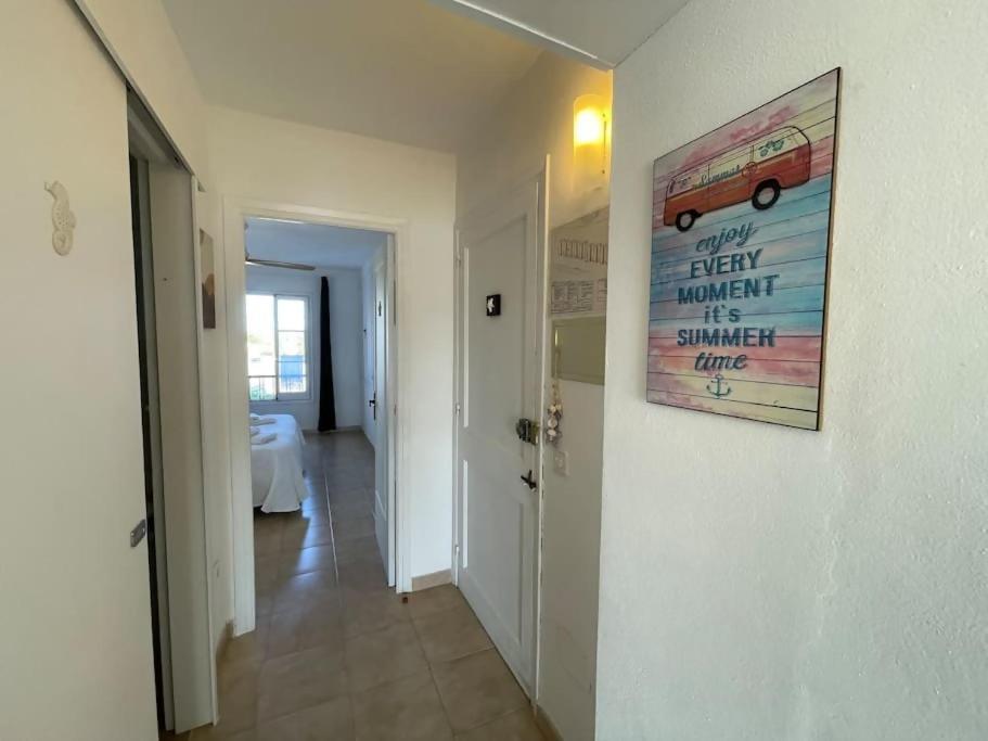 Algaiarens Apto Con Piscina Y Junto A La Playa Cala'N Blanes  Bagian luar foto
