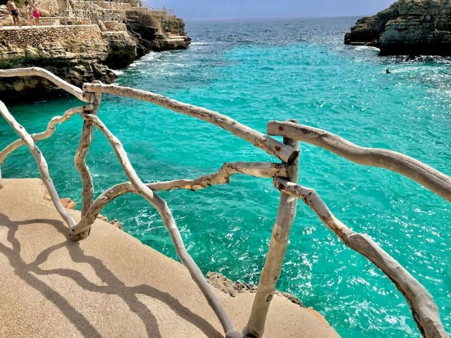 Algaiarens Apto Con Piscina Y Junto A La Playa Cala'N Blanes  Bagian luar foto